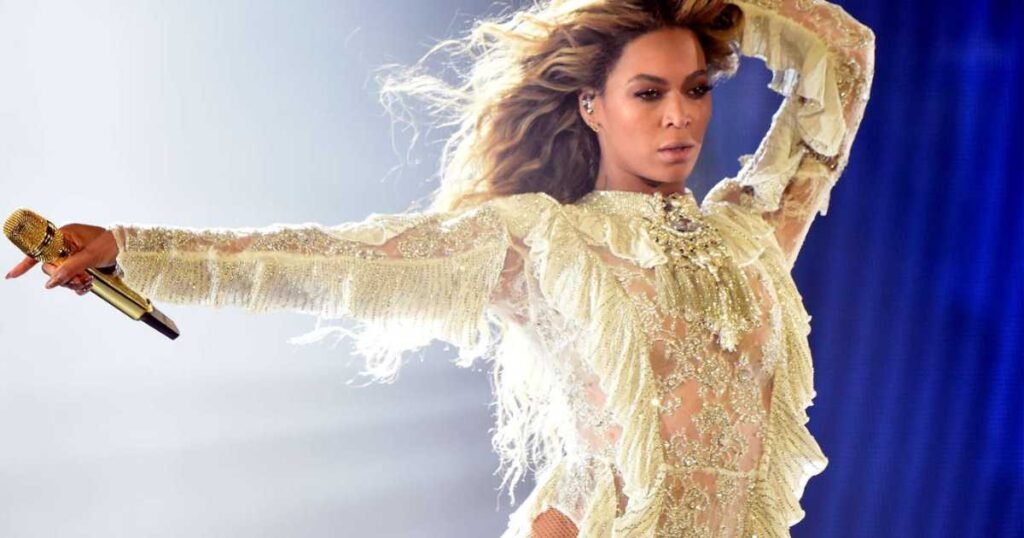 "Texas Hold 'Em": Beyoncé Back At Number 1